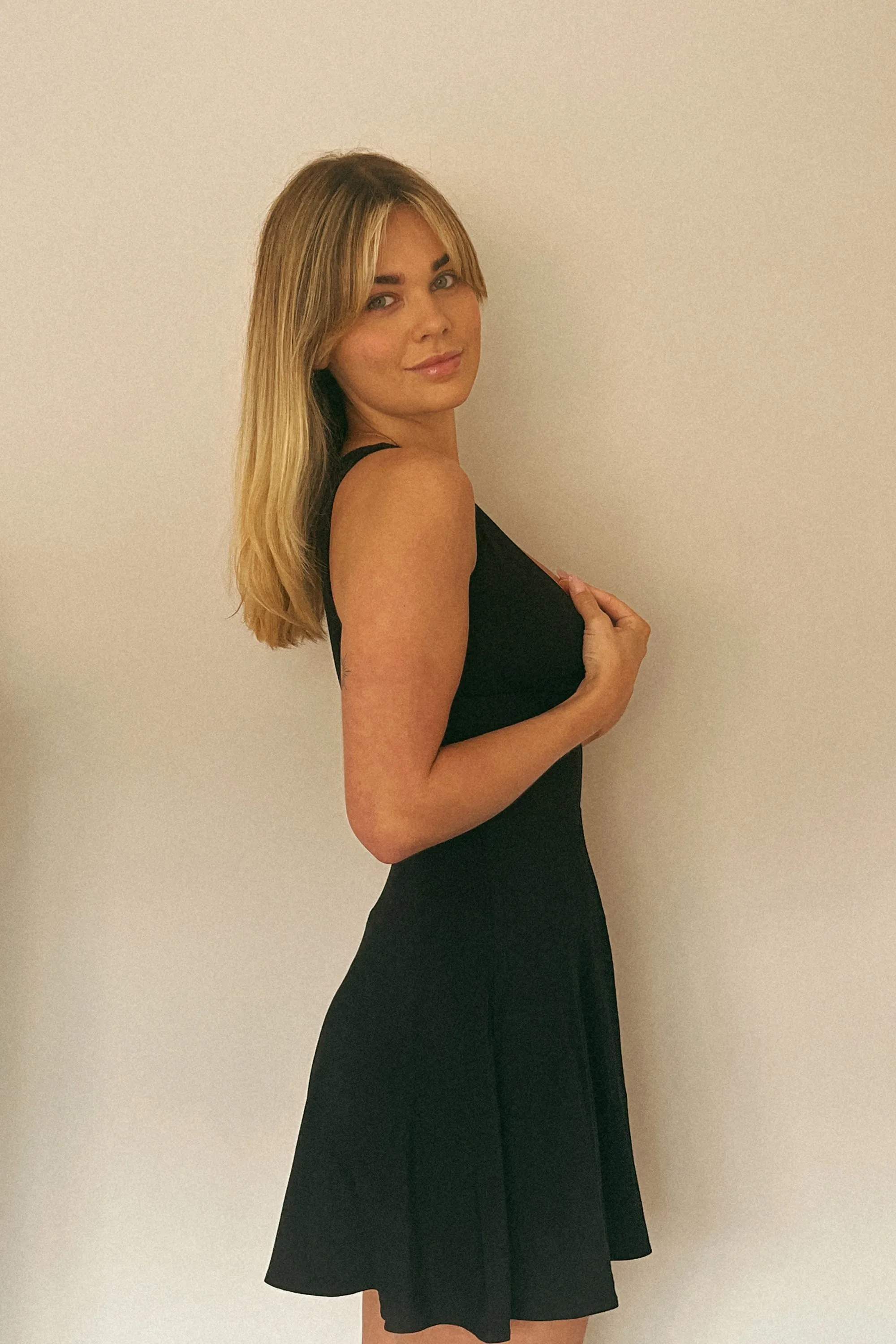 Contour Mini Dress Strappy