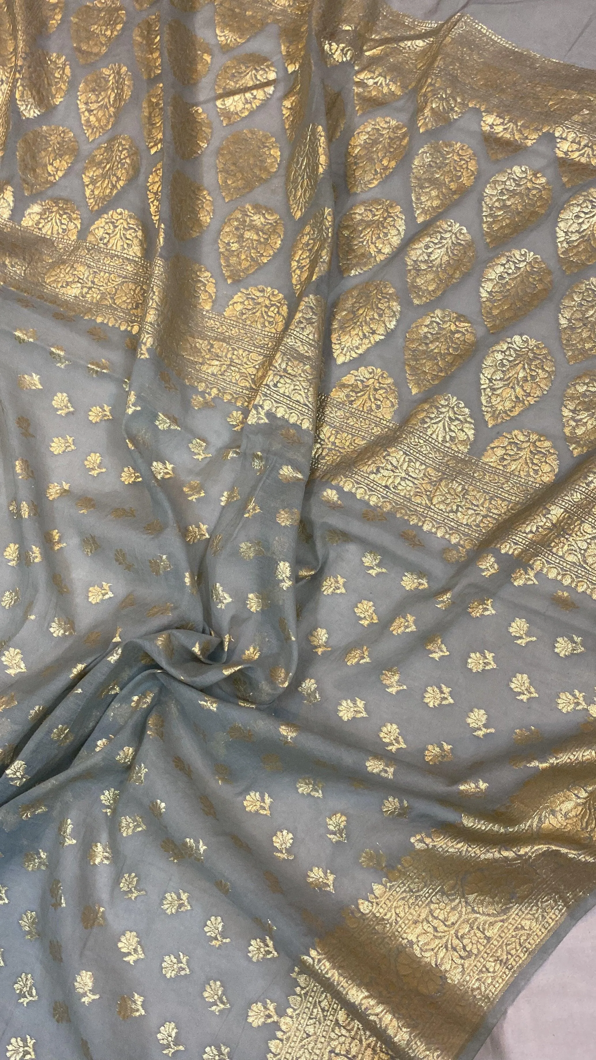 Elegant Grey Handloom Cotton Silk Banarasi Saree with Golden Zari Work