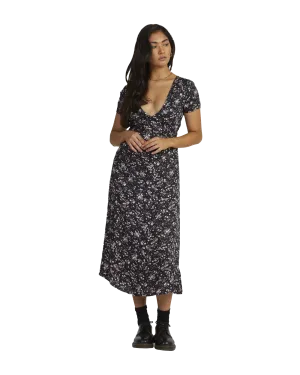 Heaven Sent Midi Dress in RVCA Black
