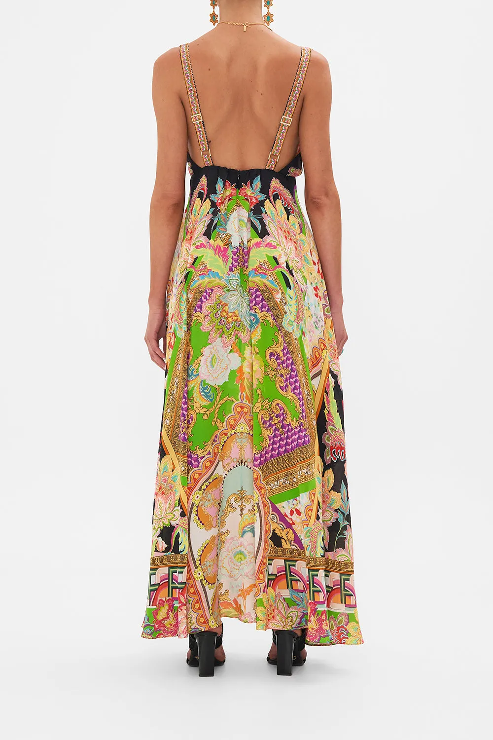 PLUNGE NECK MAXI DRESS SUNDOWNERS IN SICILY
