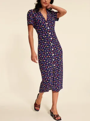 White Midi Shirt Dress with V-Neck and Elegant Buttons