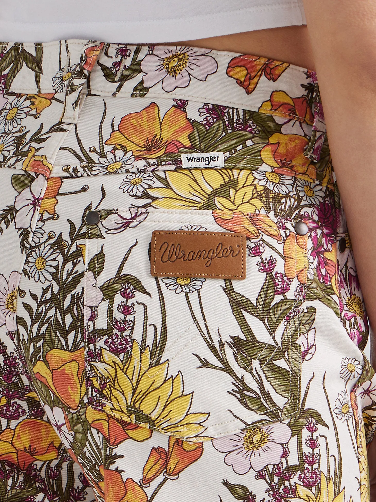Wrangler Ashley Flower Garden Women's Shorts